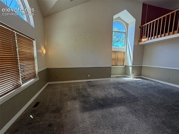4th image of 2140 Crystal River Dr