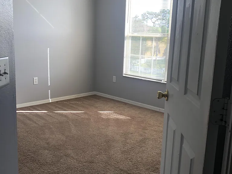 1222 Amazon Ln — Photo 10