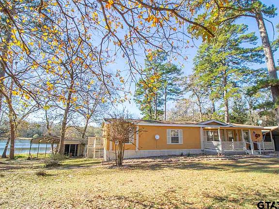 3rd image of 23425 Fm 1995 Lot 106