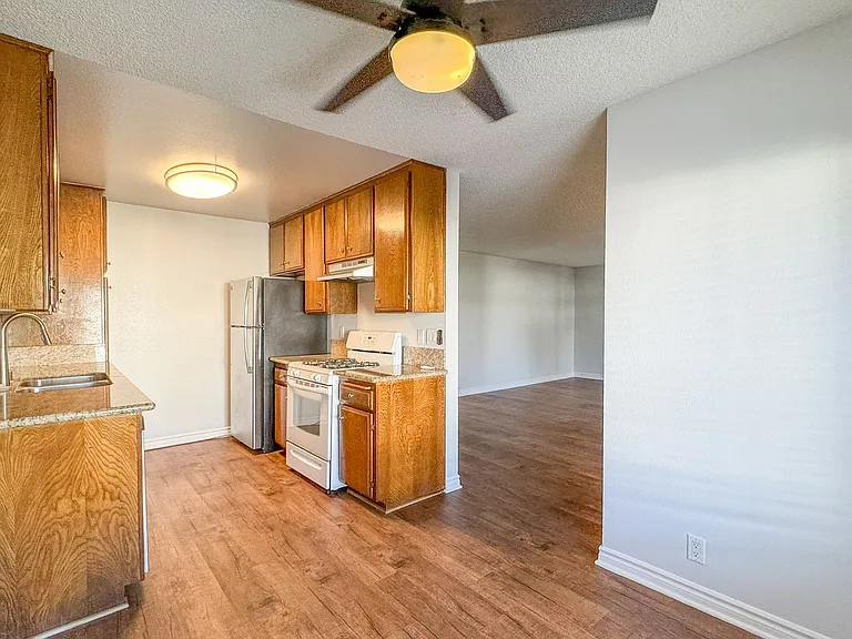 12451 Pacific Ave #1 — Photo 4