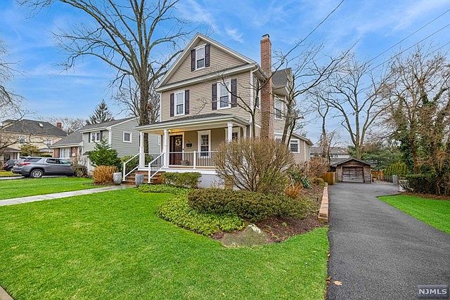 24 Westervelt Pl Cresskill NJ 07626 MLS 24003986 Zillow