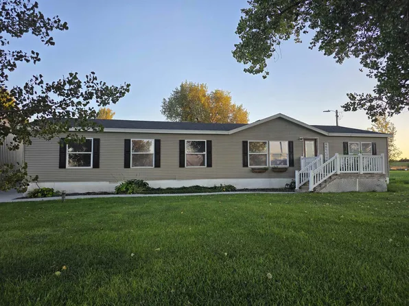 18932 W OREGON TRAIL RD, Hershey, NE 69143