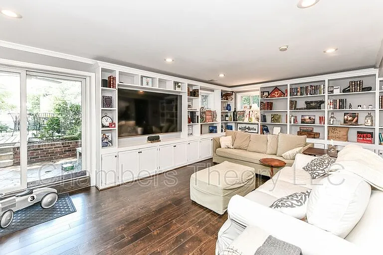 3404 Legation St NW — Photo 30