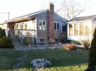 11 Marion Dr, Charlestown, RI 02813