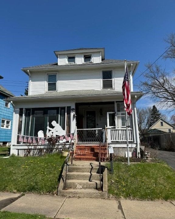 1st image of 27 Blanchard Ave