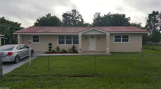 1st image of 417 Morgan Cir S