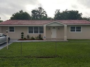 417 Morgan Cir S, Lehigh Acres, FL 33936