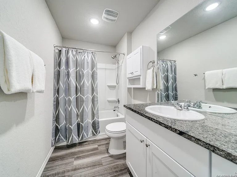 Fawn Valley Dr — Photo 9