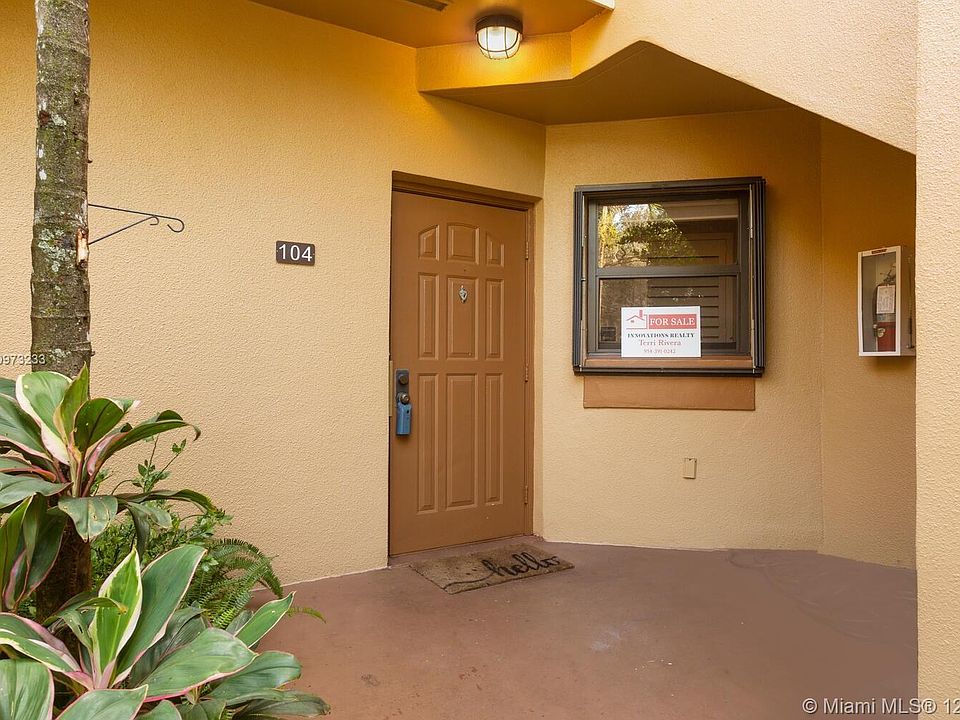 1st image of 15505 N Miami Lakeway N #104
