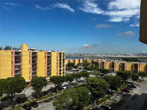 4717 NW 7th St APT 801-10, Miami, FL 33126