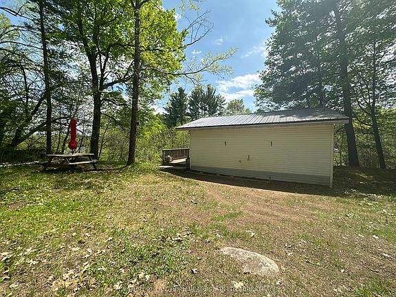 5th image of 1024 Harrington Ln