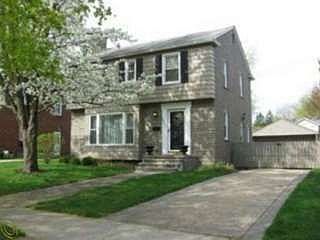 1st image of 2427 Clawson Ave