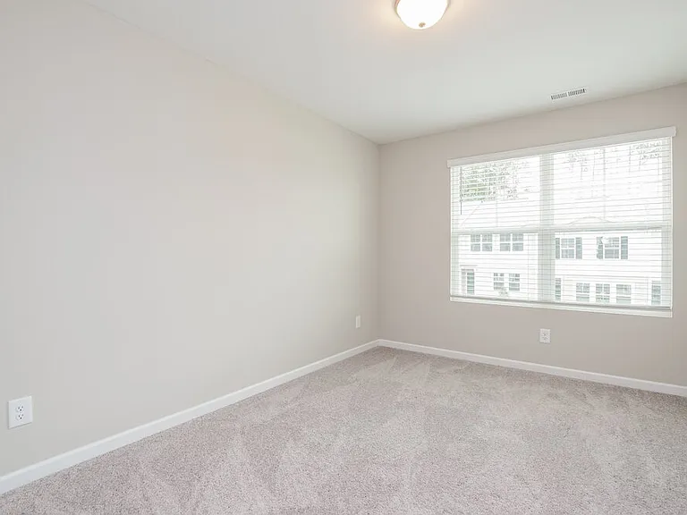 542 Landing View Dr — Photo 14