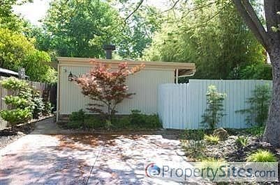 1st image of 3717 Jeffrey Ave