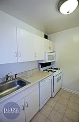 Rented by Plaza Real Estate Group