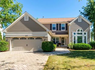 227 Cambridge Dr, Grayslake, IL 60030