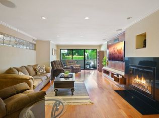 10331 Riverside Dr APT 101, North Hollywood, CA 91602