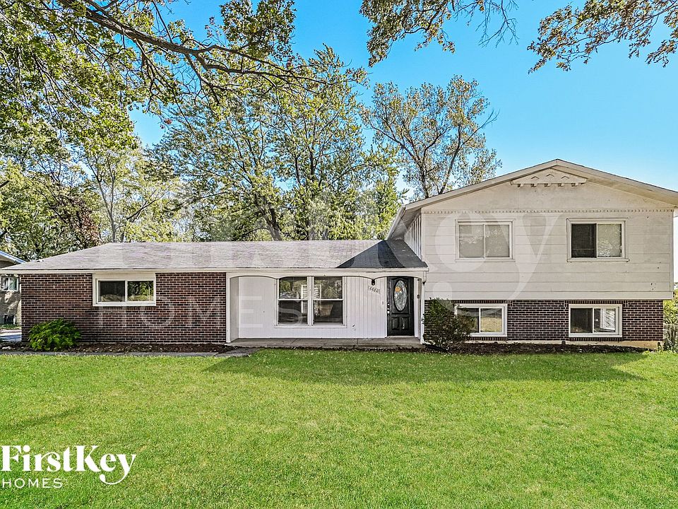 1st image of 6680 Foxshire Dr