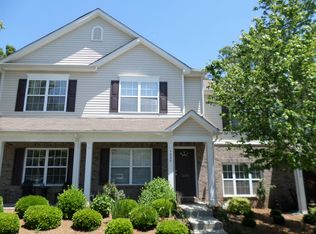 3048 Summerfield Ridge Ln, Matthews, NC 28105