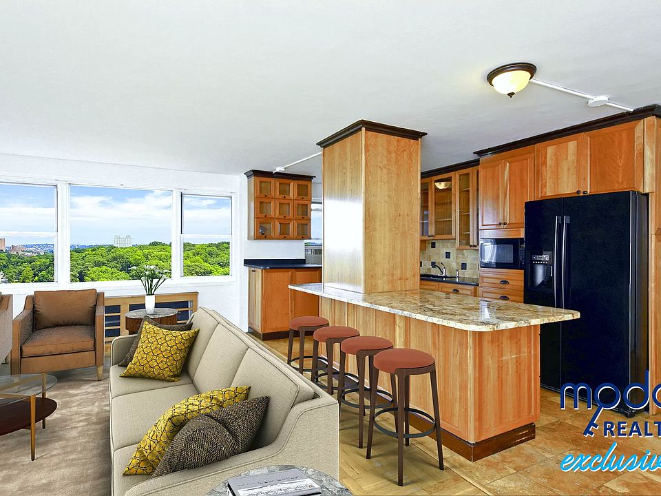 1st image of 4555 Henry Hudson Pkwy APT 1404