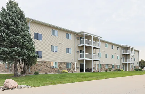 Amber Valley Apartments Photo 1