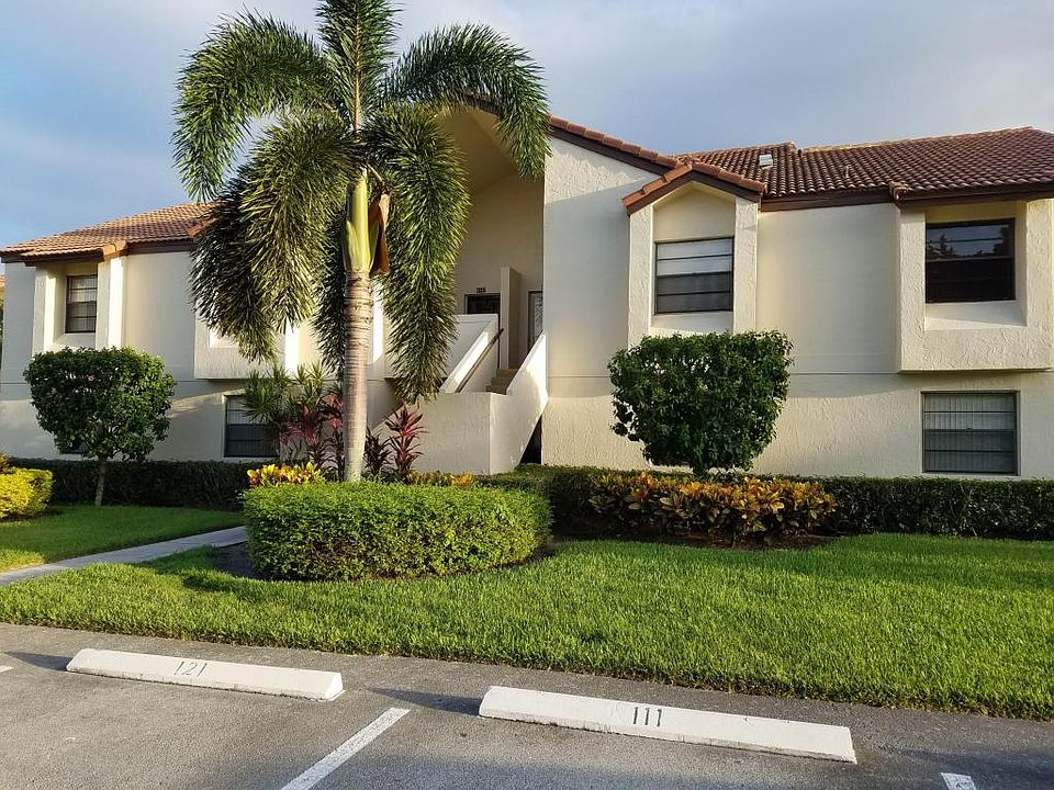 1st image of 5793 Parkwalk Dr