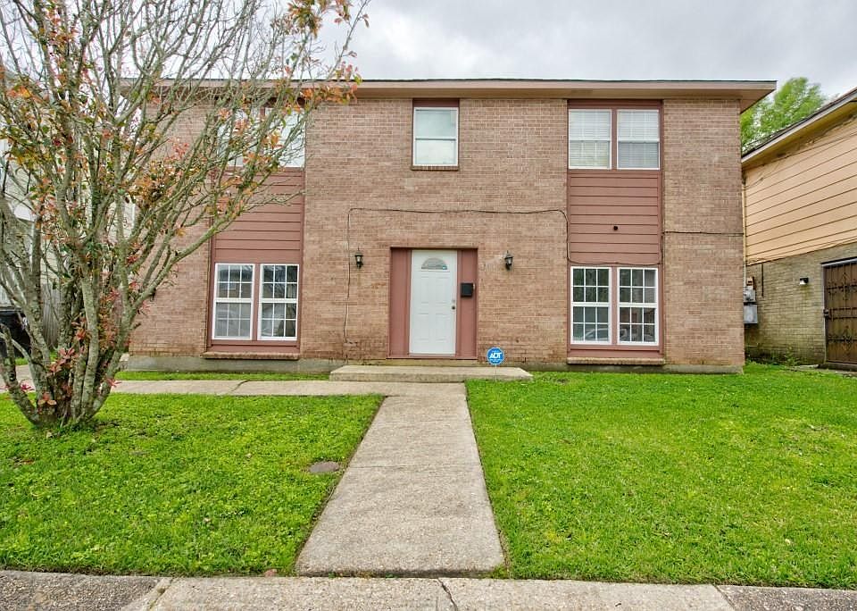 1st image of 3109-11 Americus St