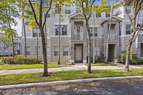 1st image of 2511 Shoma Drive