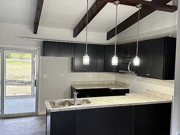 3rd image of 2790 Balton Dr