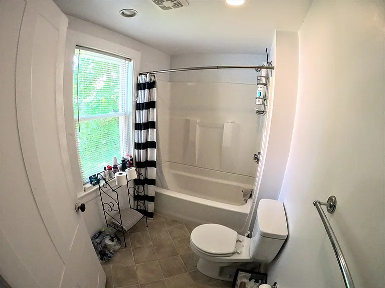 95 Temple St #1 — Photo 11