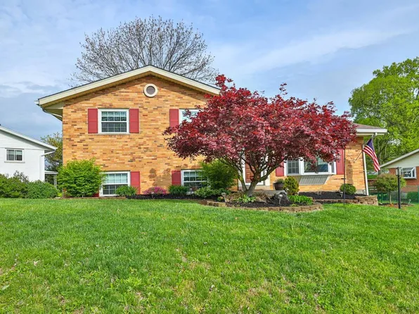 5060 Grossepointe Ln, Cincinnati, OH 45238