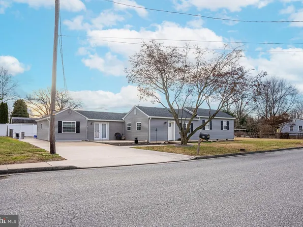 95 Georgia Rd, Pennsville, NJ 08070