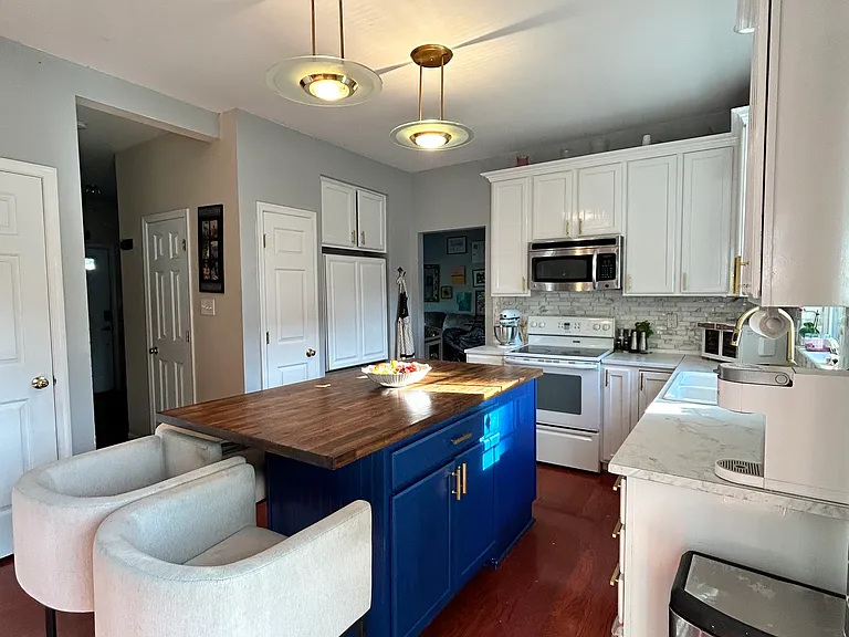 5 Thornhill Dr — Photo 5