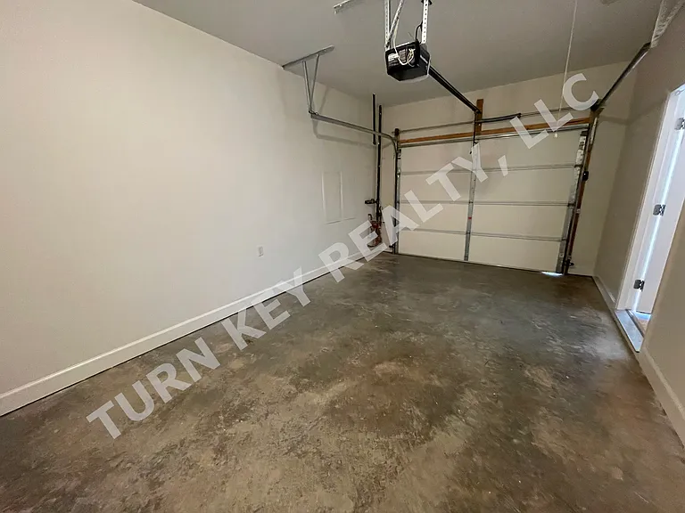 112 Vann Cir — Photo 14