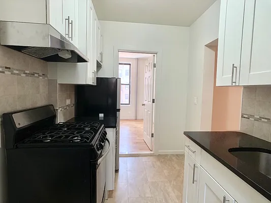 Rented by Sovereign Associates | media 17