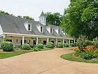 1st image of 1735 Old Natchez Trce