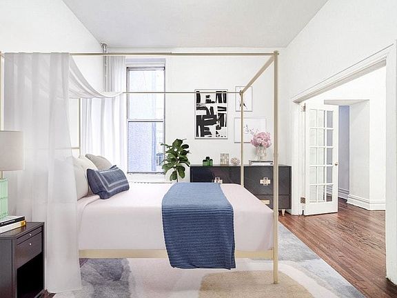 5th image of 61 E 66th St APT 4B