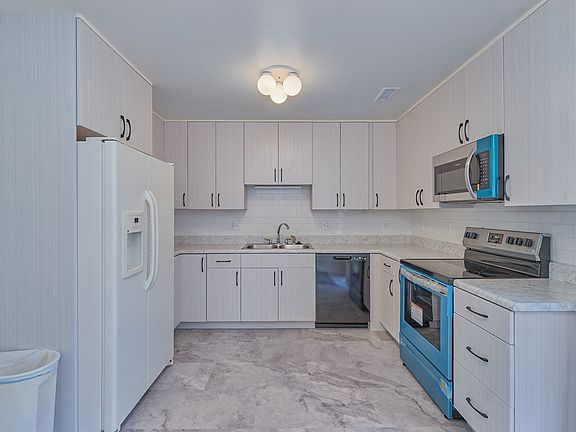5th image of 6130 Manuel Ct