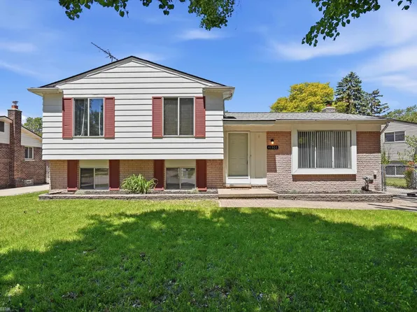 41305 N Central Dr, Sterling Heights, MI 48313