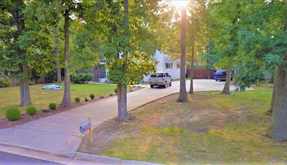 7131 Constantine Ave