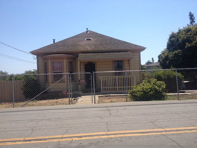 2nd image of 135 Roache Rd