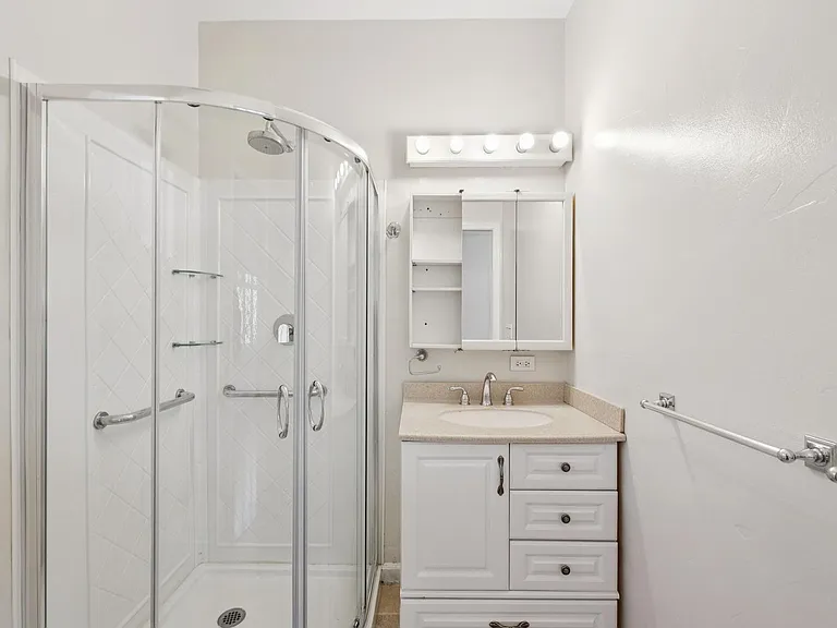 970 Palo Alto Ave — Photo 62