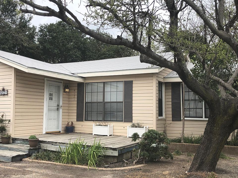 1st image of 4121 Cobbs Dr
