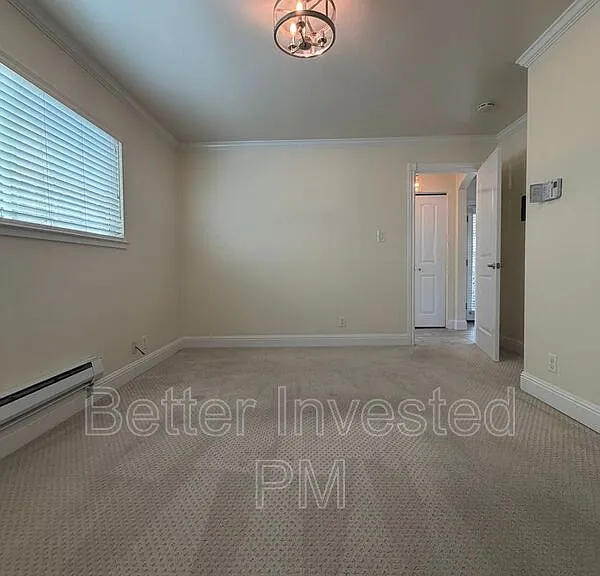 92 Hendley St — Photo 6