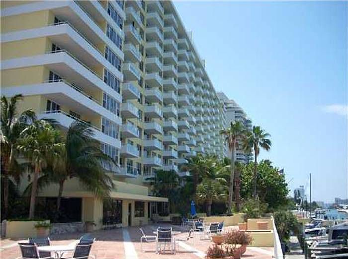 1st image of 5600 Collins Ave APT 12M