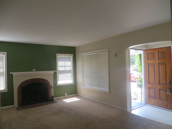 2nd image of 1821 Jefferson Ave
