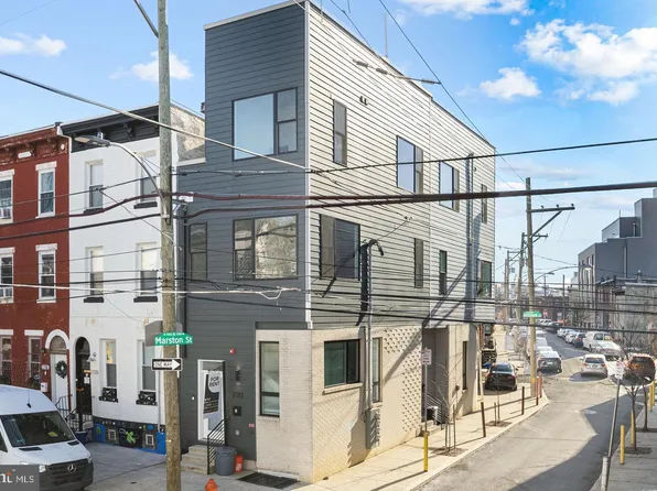 2722 W Master St, Philadelphia, PA 19121