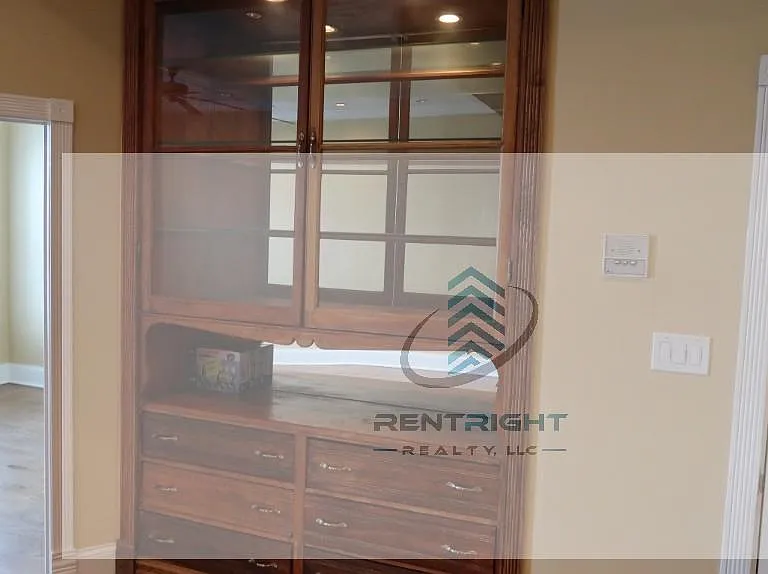 1361 N Ashland Ave #2F — Photo 13
