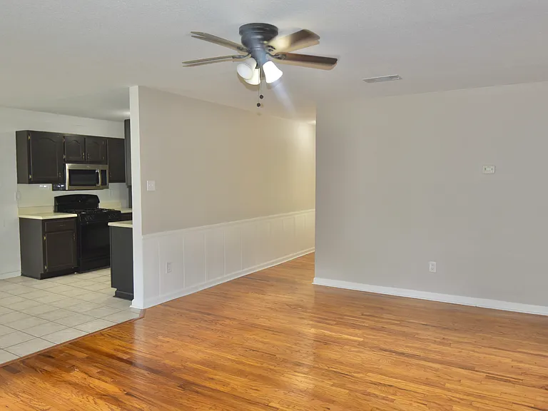 2717 Timbermist Dr — Photo 3