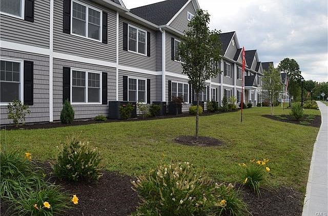 Town Line Commons is a fine residence in southern Danbury.